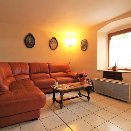 Nyaraló Ferme Renovee Avec Jardin, Garage Et Wifi Gratuit A - Fr-1-582-1